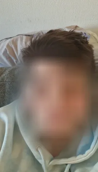 Greta, 25