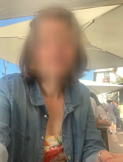 Ingrid, 34