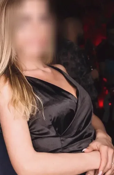 Jovana, 35