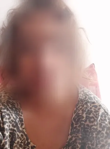 Laura, 39