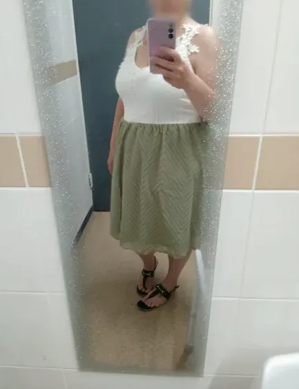 Marina, 38