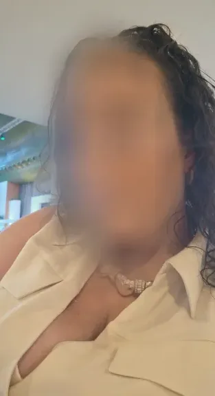Patricia, 39
