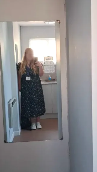 Stefanie, 18