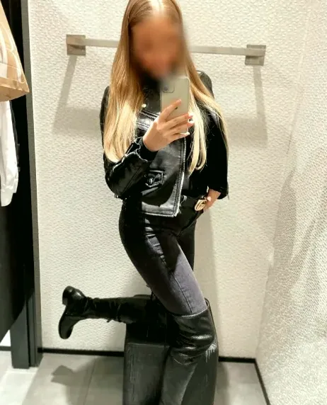 Tijana, 33